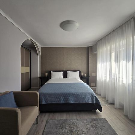 Romana Lahovary Studio Букурещ Екстериор снимка
